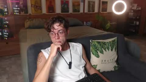 Snapshot of william_henry_a chatting on August 8, 2026, 4:47 am William online show from August 8, 2026, 4:47 am