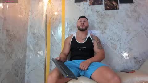 Snapshot of william_parra55 chatting on June 13, 2026, 6:50 pm William Parra online show from June 13, 2026, 6:50 pm