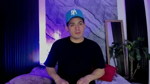 Snapshot of william_steel_ chatting on September 12, 2025, 11:43 am William Steel online show from September 12, 2025, 11:43 am