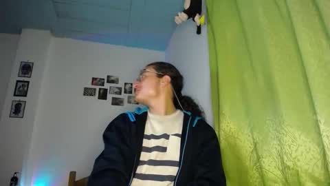 willmonkey online show from November 26, 2025, 2:23 am