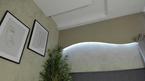 Ms Willow online show from February 24, 2025, 7:09 pm