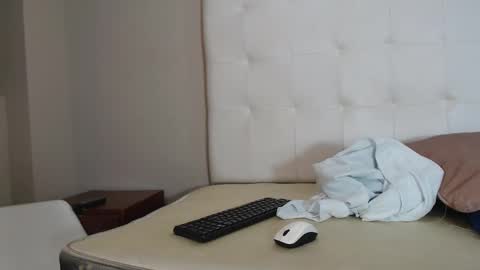 luna online show from January 12, 2026, 12:10 pm