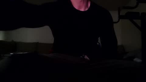 Snapshot of willynn83 chatting on March 2, 2026, 10:11 am willynn83 online show from March 2, 2026, 10:11 am