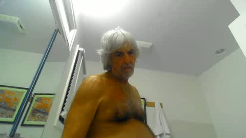 Snapshot of winedog2020 chatting on July 29, 2026, 3:37 am Gundja Man online show from July 29, 2026, 3:37 am