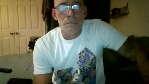 wingnutt765733 online show from October 6, 2025, 4:43 am