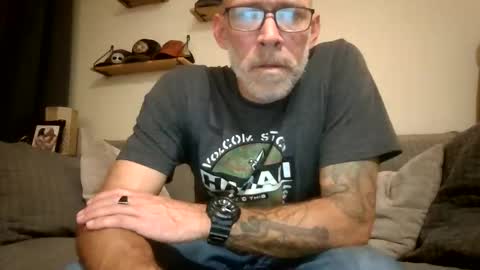 wingnutt765733 online show from February 10, 2026, 2:48 am