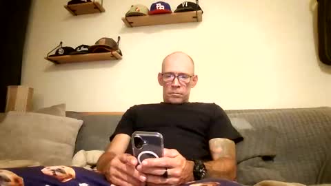 wingnutt765733 online show from March 10, 2026, 3:33 am