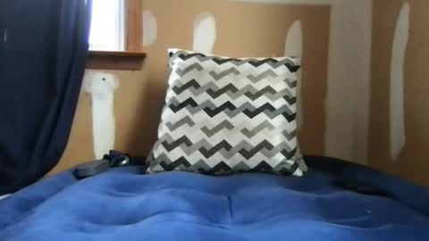 winky_right online show from January 5, 2026, 5:27 pm