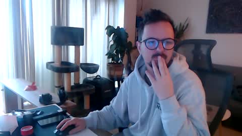 cream36 online show from January 24, 2025, 11:59 am