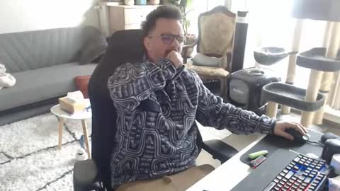 cream36 online show from November 6, 2025, 12:17 pm