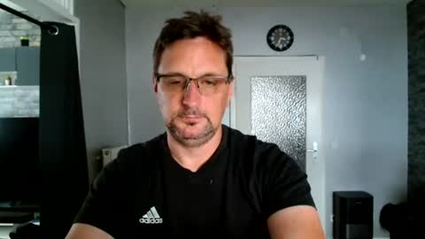 Snapshot of wirzwei8883 chatting on June 29, 2026, 1:33 pm Dirty online show from June 29, 2026, 1:33 pm