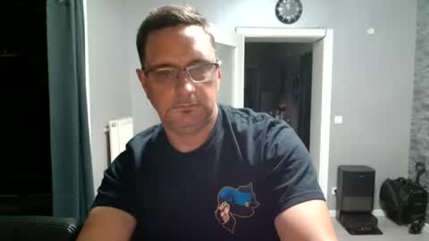 Snapshot of wirzwei8883 chatting on July 9, 2026, 8:57 pm Dirty online show from July 9, 2026, 8:57 pm