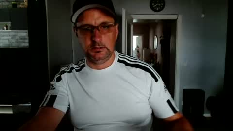 Snapshot of wirzwei8883 chatting on July 14, 2026, 1:39 pm Dirty online show from July 14, 2026, 1:39 pm