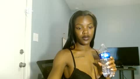 Snapshot of wishhwashy22 chatting on January 9, 2025, 5:22 pm Chanel online show from January 9, 2025, 5:22 pm