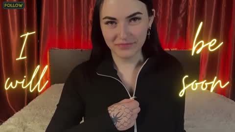 Snapshot of witch_baby_ chatting on December 8, 2024, 7:26 am Kira online show from December 8, 2024, 7:26 am