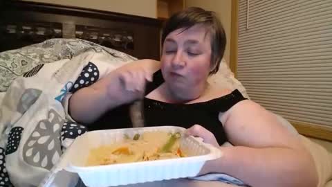 Annie online show from February 26, 2026, 8:24 am