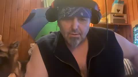 Snapshot of witchdoctervoodoo chatting on December 5, 2025, 12:36 pm witchdoctervoodoo online show from December 5, 2025, 12:36 pm