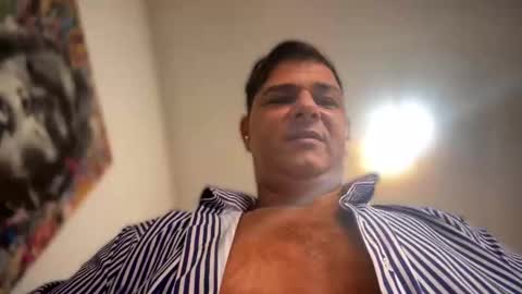 Witebull online show from April 8, 2026, 10:04 am