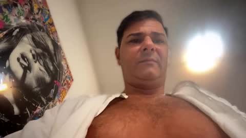 Witebull online show from April 19, 2026, 10:03 am