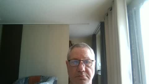 wixer1970 online show from June 11, 2026, 12:14 pm
