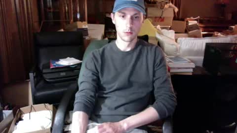 Snapshot of wizardsofwaverlypenis2 chatting on April 18, 2026, 7:34 am the mcrib online show from April 18, 2026, 7:34 am
