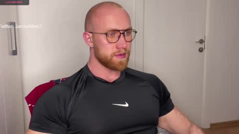 Wlademar online show from March 3, 2025, 11:14 pm