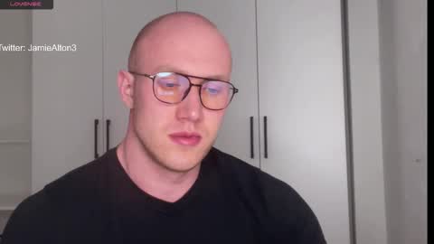 Wlademar online show from February 15, 2026, 3:36 am