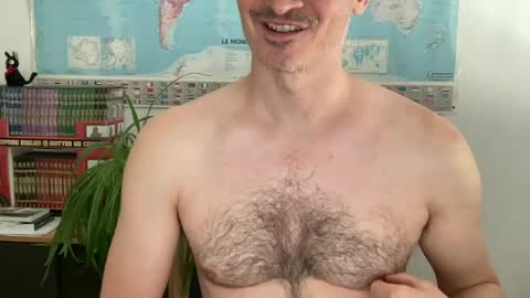 Wladsexy88 online show from June 17, 2026, 7:55 am