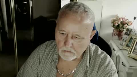 Snapshot of wlodman123 chatting on March 31, 2026, 8:15 am wlodman123 online show from March 31, 2026, 8:15 am