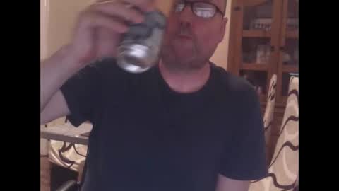 wobble444 online show from May 5, 2026, 1:02 am