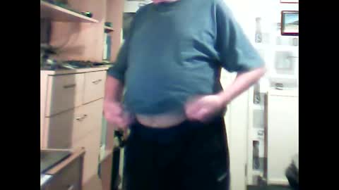 Snapshot of wolcol80 chatting on February 18, 2026, 11:39 am wolcol80 online show from February 18, 2026, 11:39 am