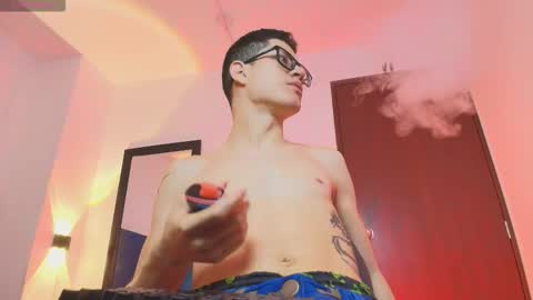  W O L F  online show from February 3, 2026, 11:37 am