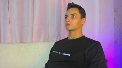 Andrew online show from June 22, 2026, 3:25 am