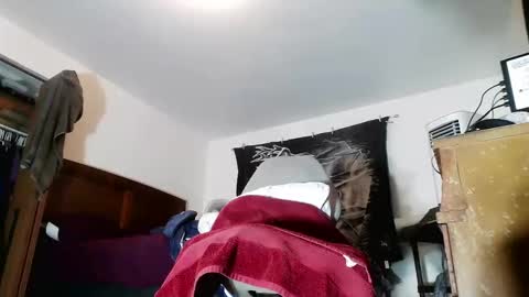 Snapshot of wolfman79 chatting on November 10, 2025, 11:53 am wolfman79 online show from November 10, 2025, 11:53 am