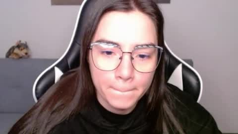 Alex online show from June 21, 2026, 1:41 am