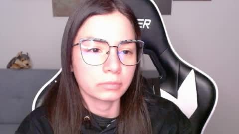 Alex online show from July 7, 2026, 1:52 am