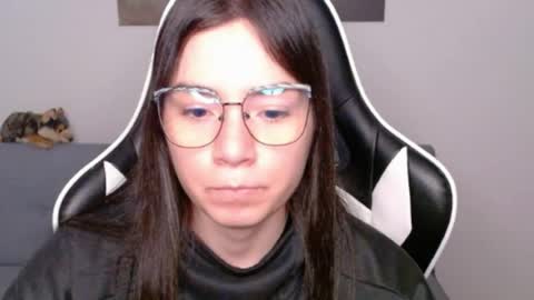 Alex online show from July 16, 2026, 2:06 am