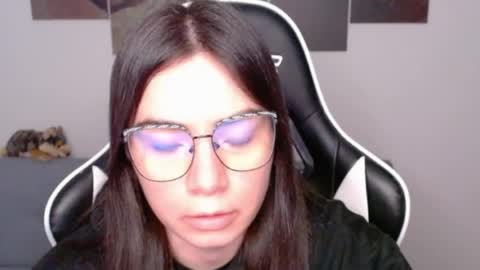 Alex online show from July 21, 2026, 2:03 am