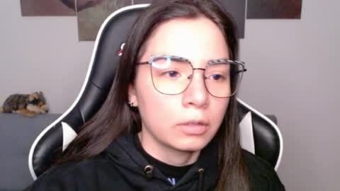 Alex online show from July 22, 2026, 2:36 am