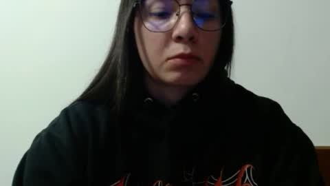 Alex online show from August 4, 2026, 1:20 am