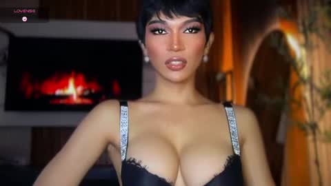 Julia online show from August 4, 2026, 4:48 am