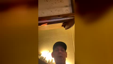 Snapshot of wonderboy3272 chatting on May 12, 2026, 9:23 pm guido online show from May 12, 2026, 9:23 pm