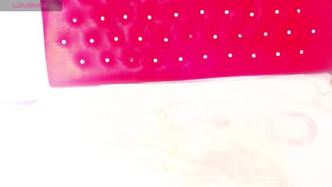   online show from December 22, 2025, 1:30 pm