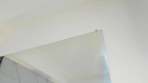 wonderkloe_ online show from February 15, 2026, 1:24 am