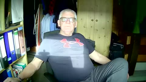 Always Horny online show from February 23, 2025, 1:42 pm