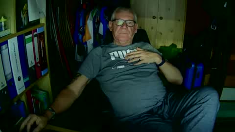 Always Horny online show from March 15, 2026, 4:02 pm