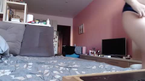 Woodland Peony online show from September 30, 2025, 10:09 am