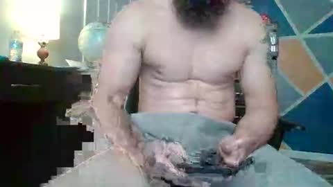 woodsje19830723 online show from March 18, 2026, 9:18 pm