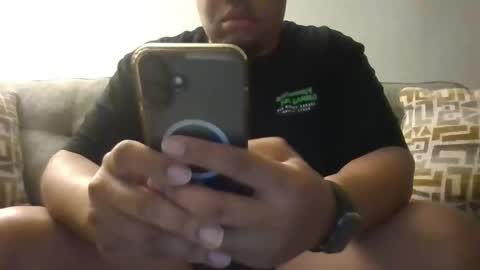 Snapshot of woodstroke8504 chatting on February 23, 2026, 2:09 am woodstroke8504 online show from February 23, 2026, 2:09 am