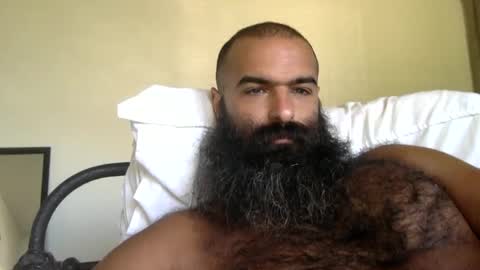 woof_wolf37 online show from September 20, 2025, 3:57 pm